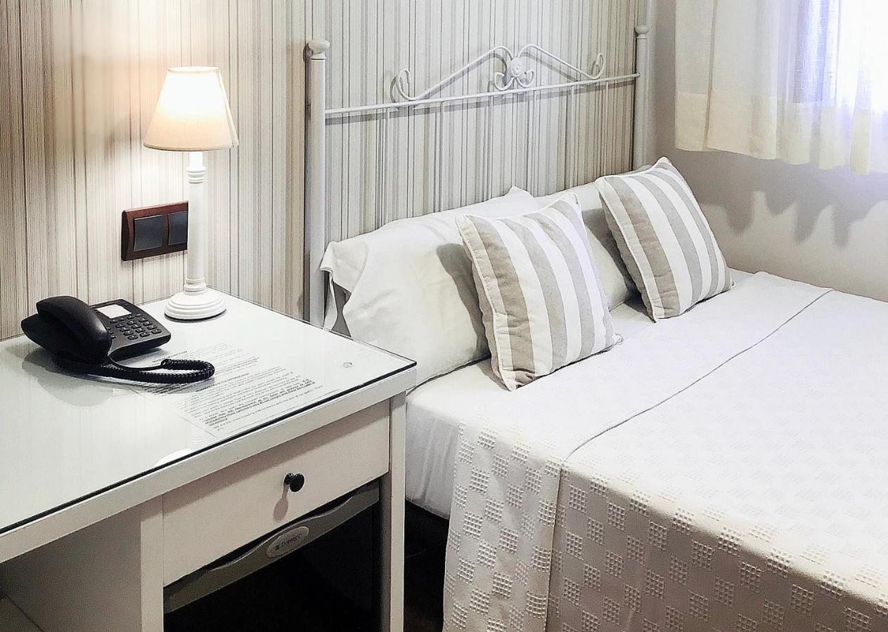 Hotel Medina De Toledo Eksteriør billede