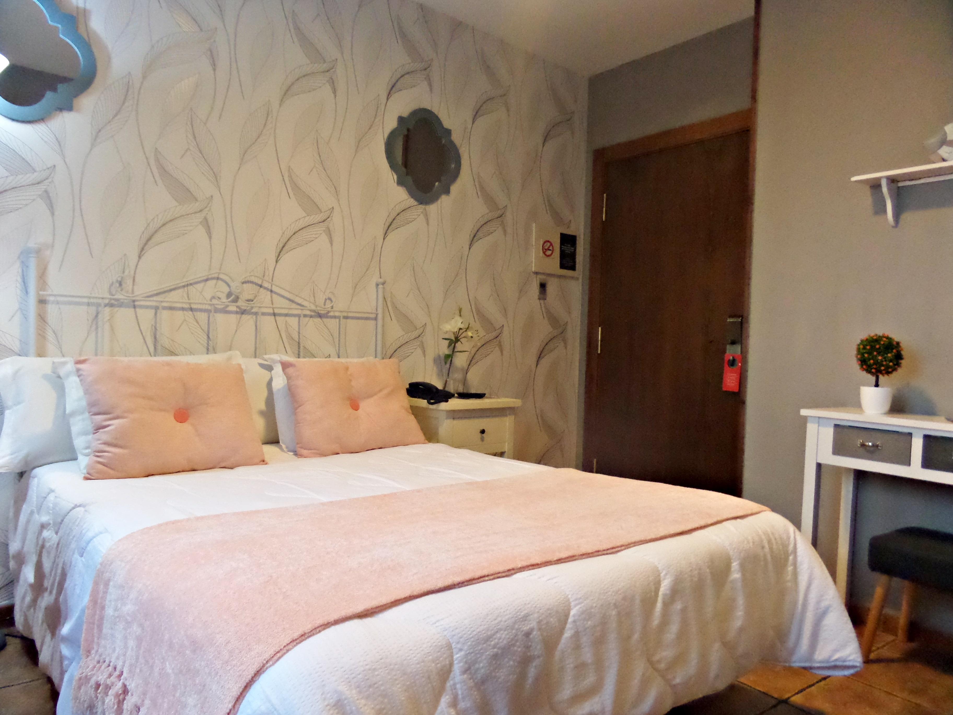 Hotel Medina De Toledo Eksteriør billede