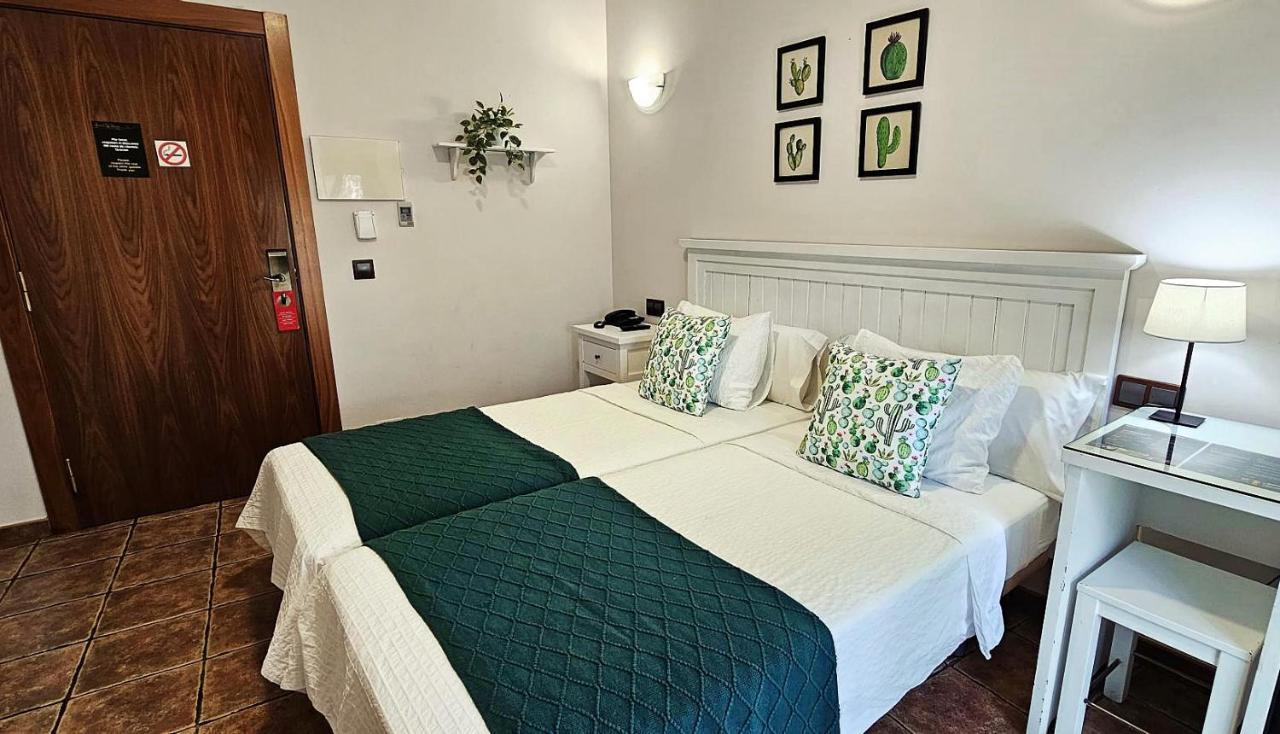 Hotel Medina De Toledo Eksteriør billede
