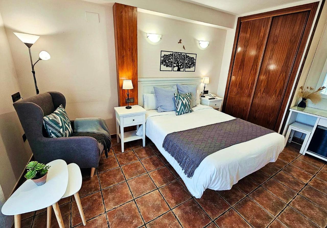 Hotel Medina De Toledo Eksteriør billede