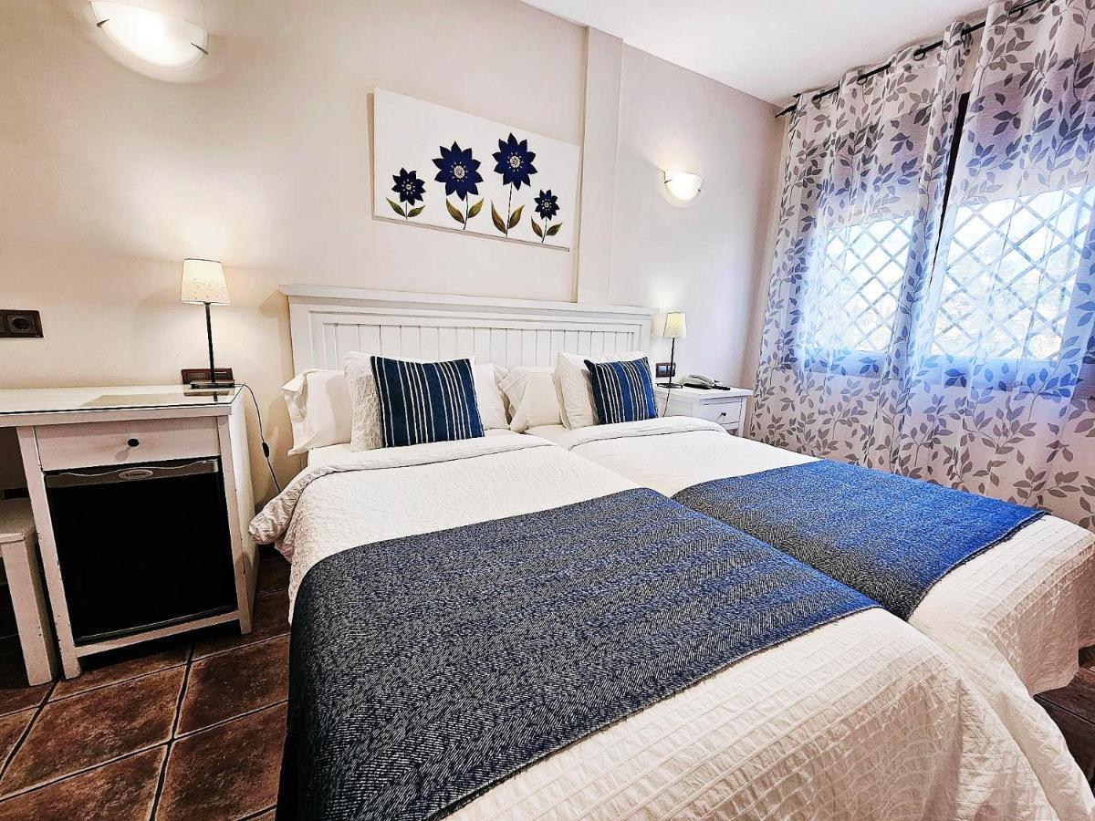 Hotel Medina De Toledo Eksteriør billede
